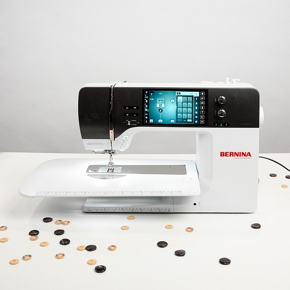������� ������ Bernina 790 Pro