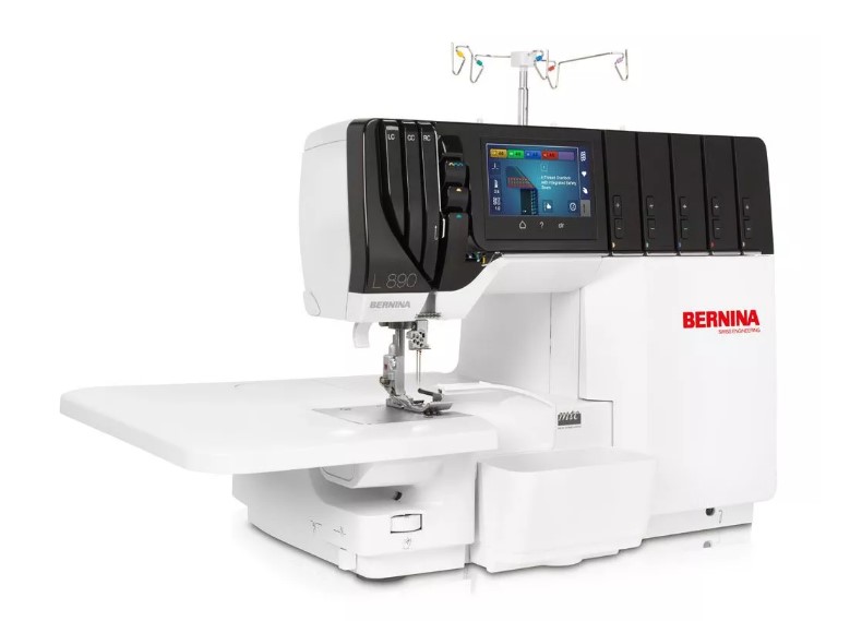 �������� BERNINA L890